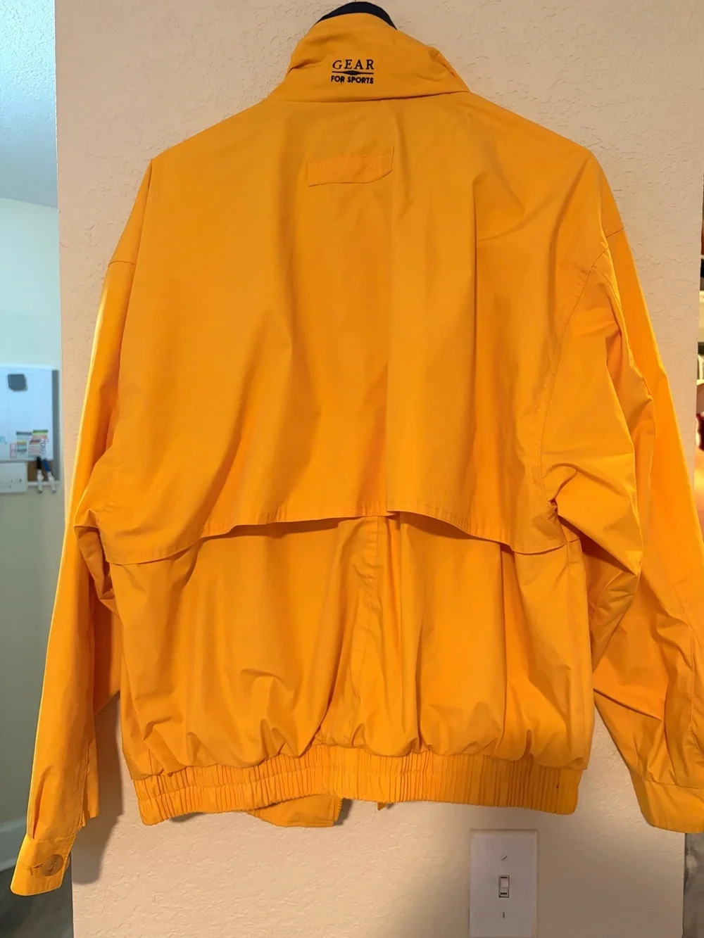 Vintage Gear For Sports Martha’s Vineyard MV-99 Yellow Sailing Jacket M